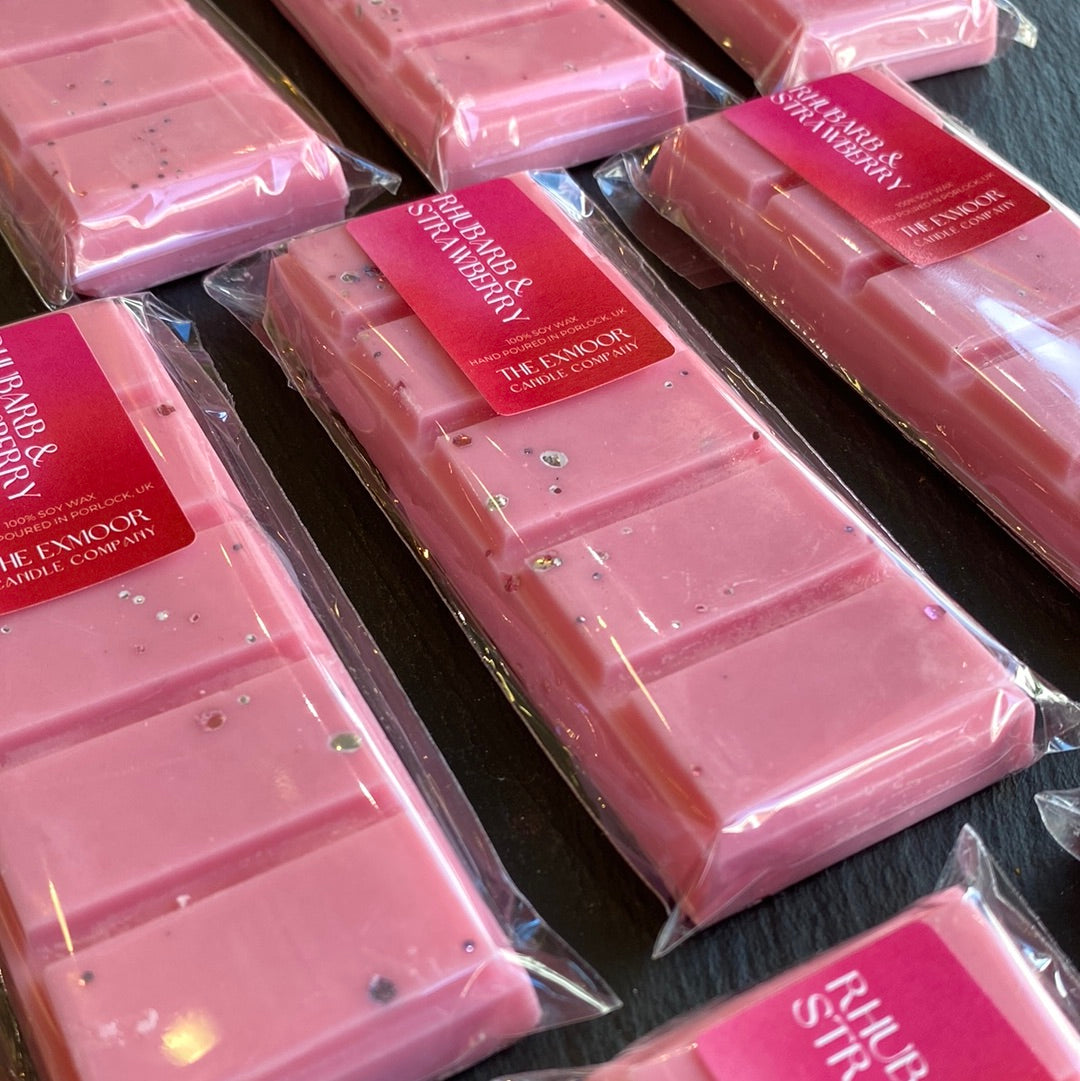 Rhubarb & Strawberry Snap Bar